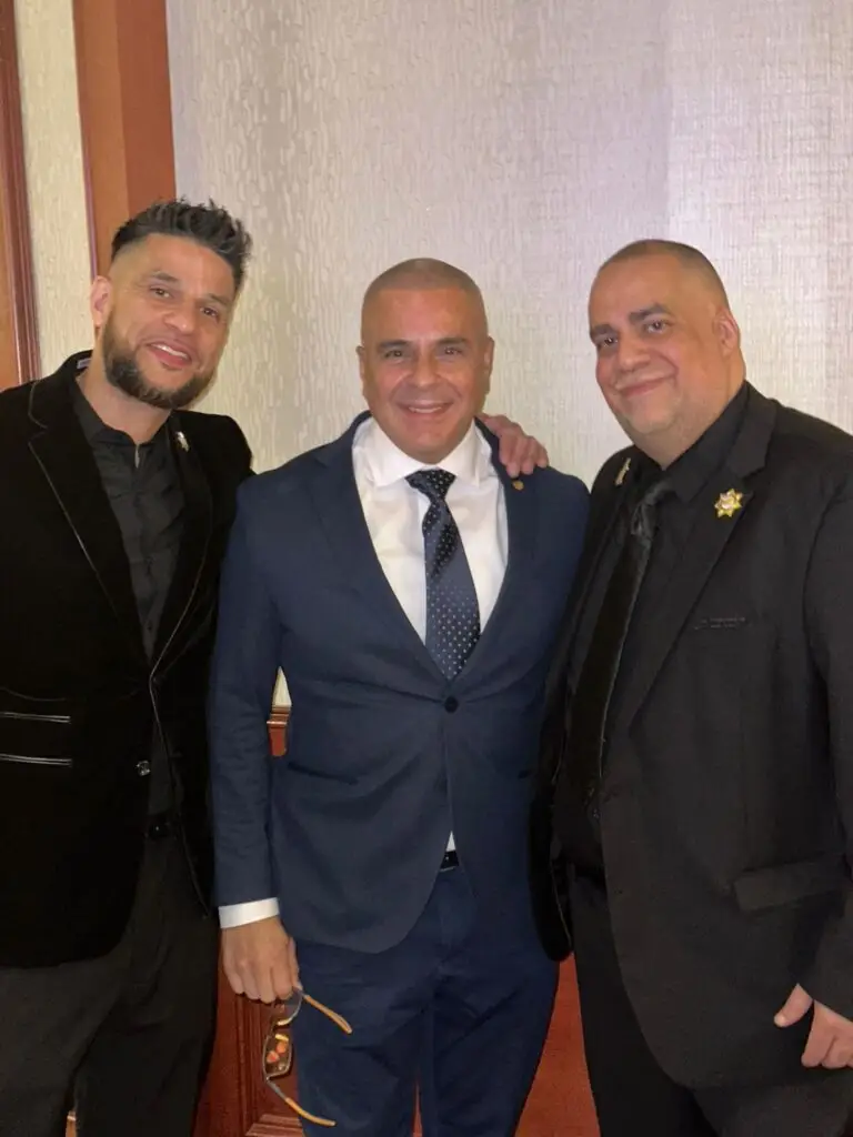 1bbd2031-cc25-4bd4-90a5-041ecf5e25c2