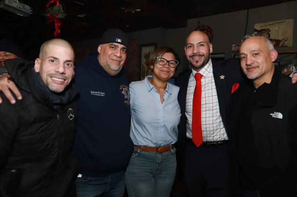 51bf79dc-8b4b-4022-a368-91b29715ac76